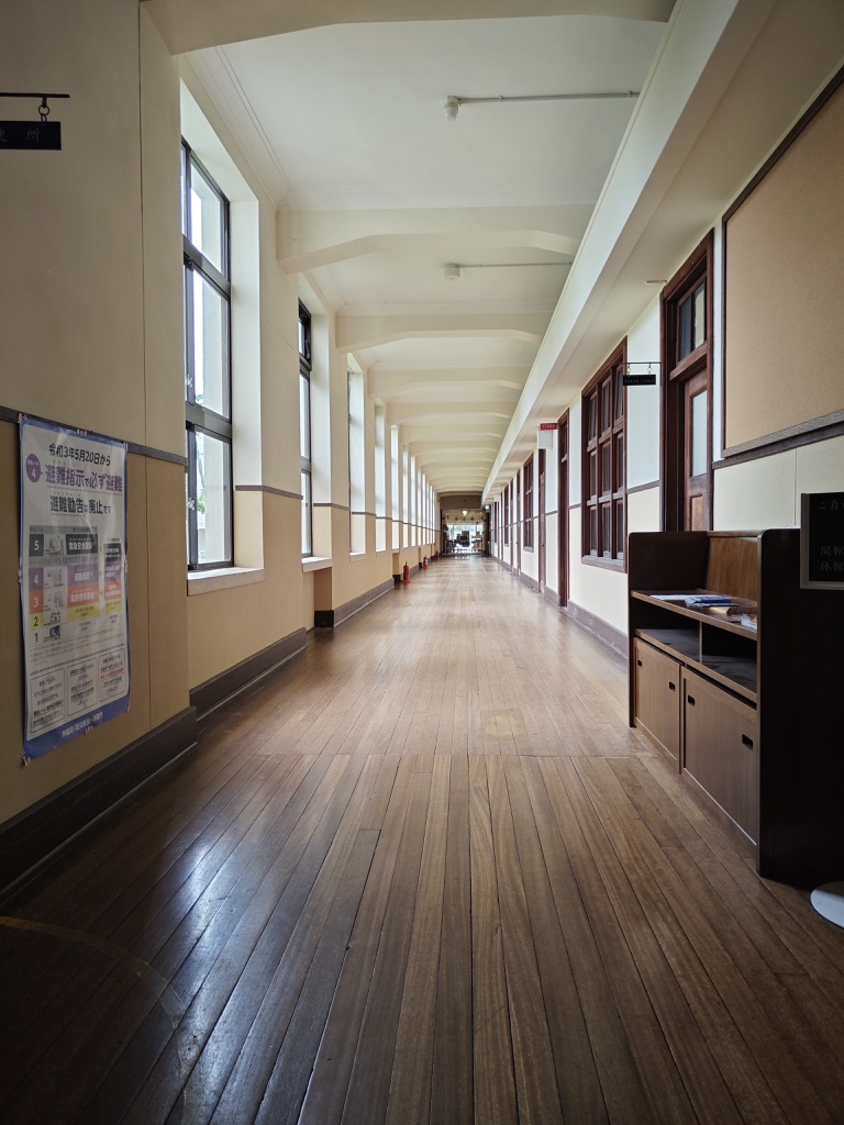 Image 12